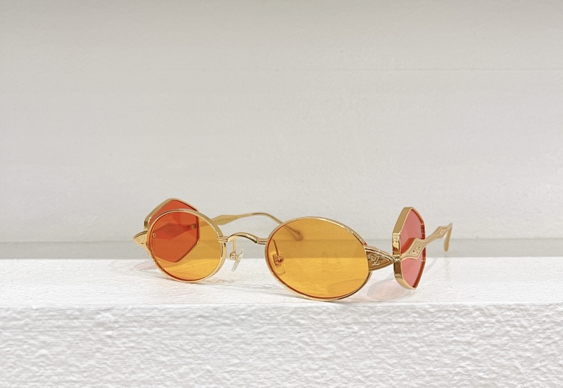 LOUIS VUITTONMODEL:Z2021U SIZE:50 24-145_234, photo 1