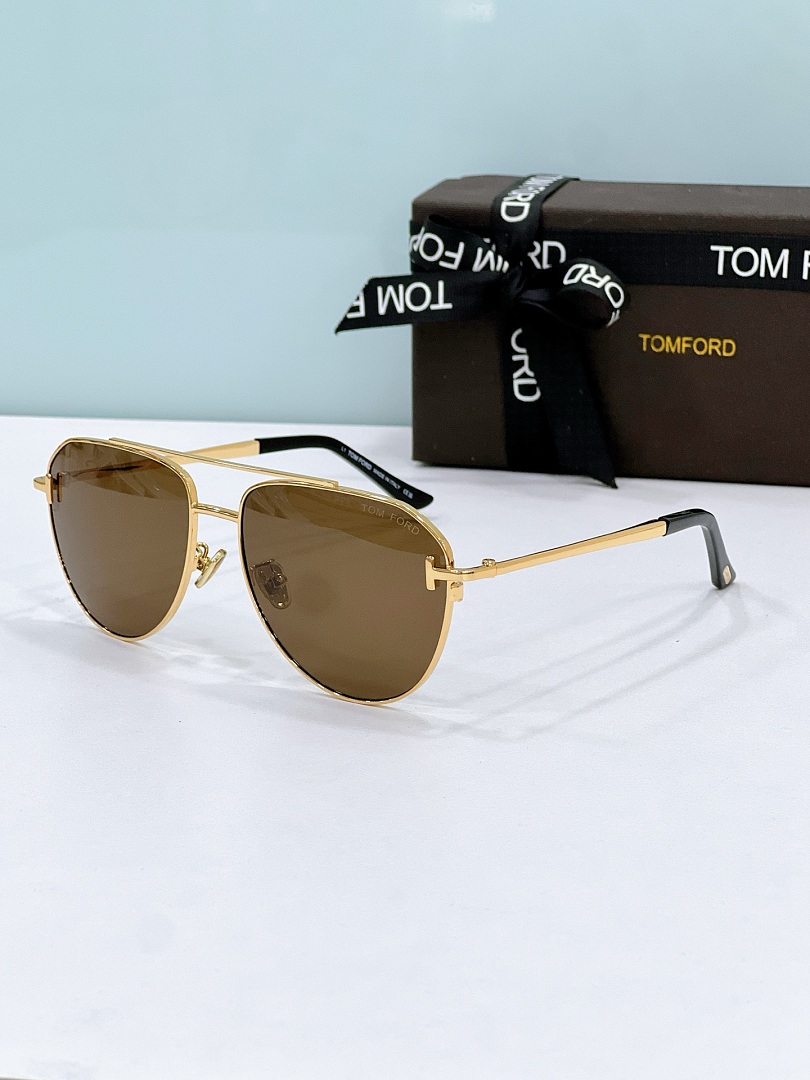 Other TOM FORDModelFT1290.58 - Image 6