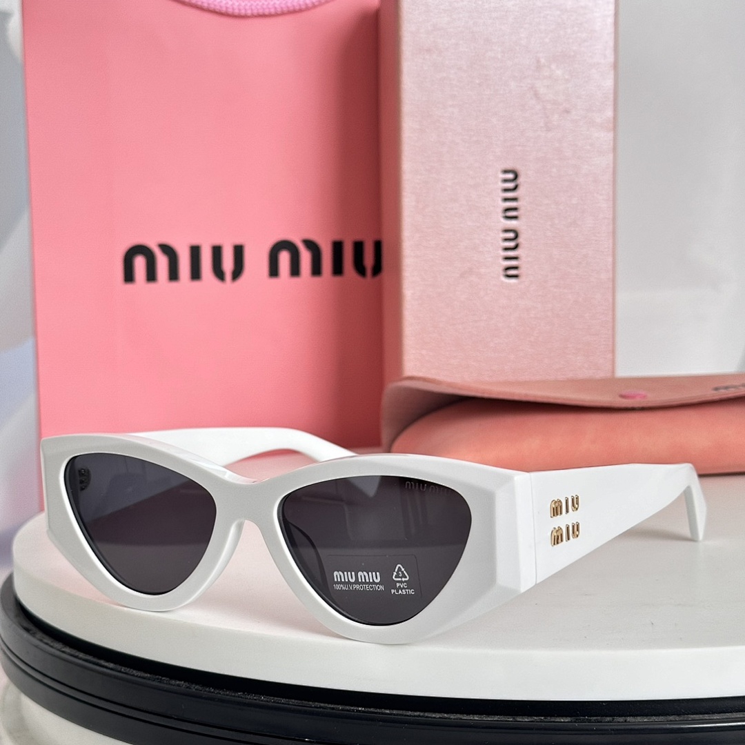 Miu Miu MIUMIU MU06Ys SIZE:54 16 - Image 9