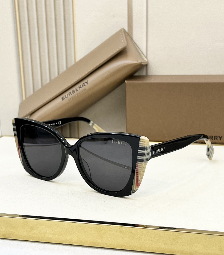Other BURBERRYMODEL:B 4393SIZE:54