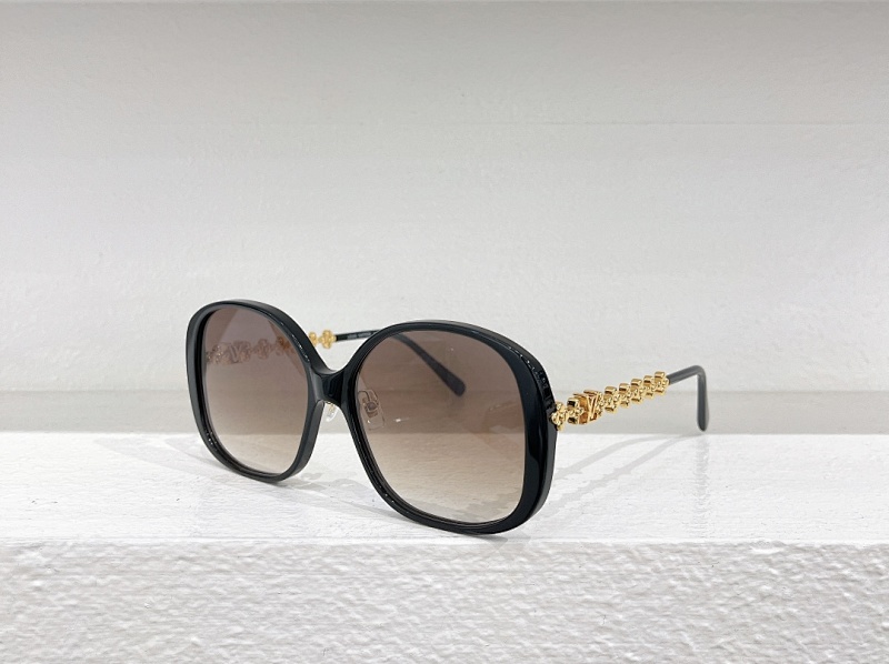 LOUIS VUITTONMODEL:Z2456U SIZE:57, photo 1