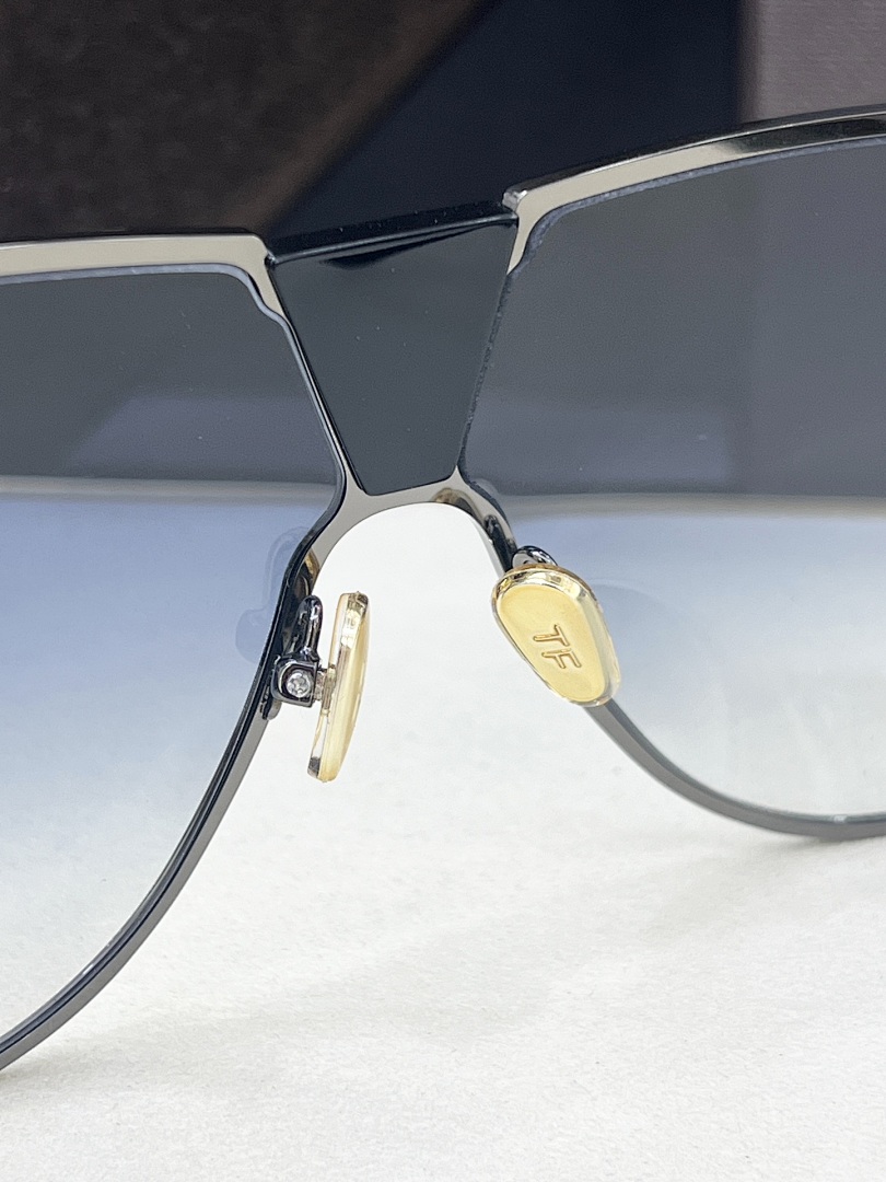 Other TOM FORDMODEL:FT1072Size:64□7-145 - Image 3