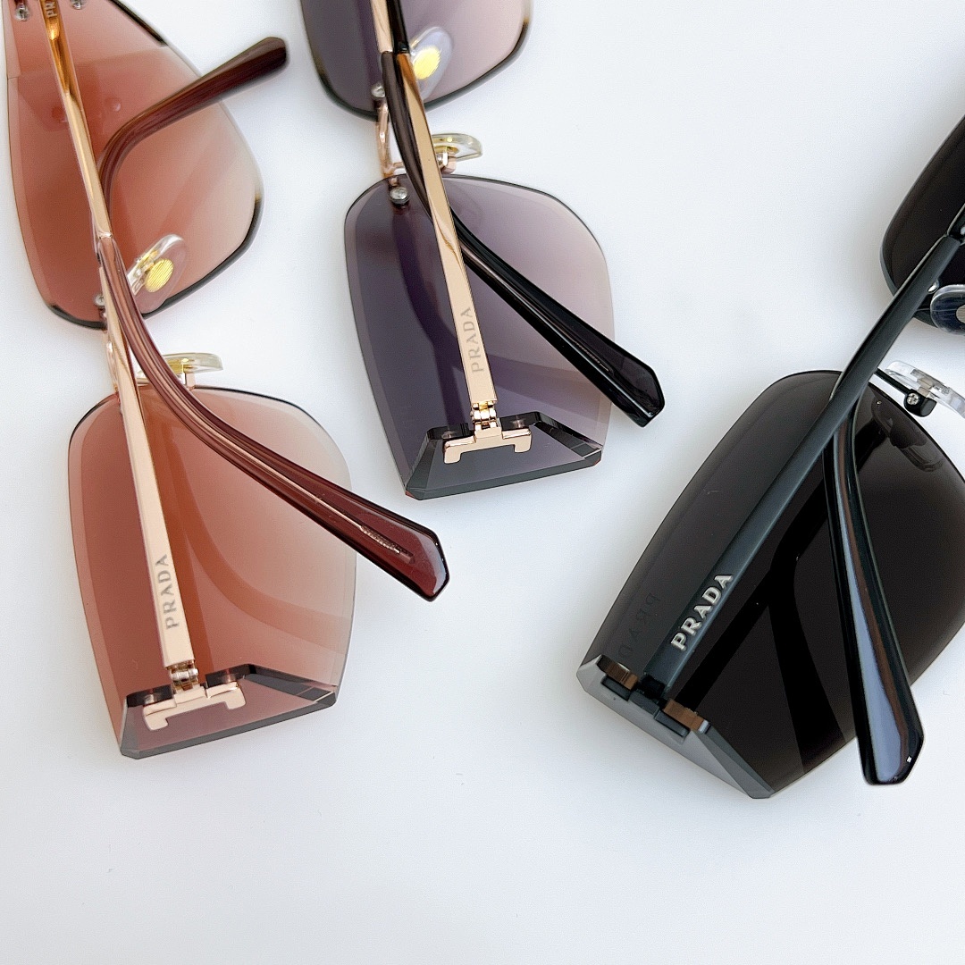 Prada MODPR107YSSIZE61 - Image 3