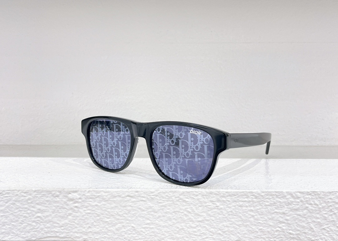 DIORMODEL:DioFLAG2SIZE:54, photo 1