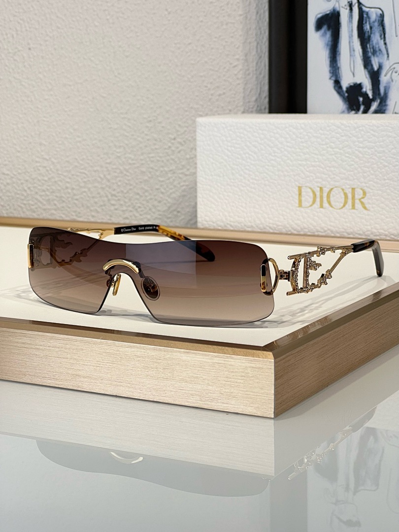 Other DIORMODELFire