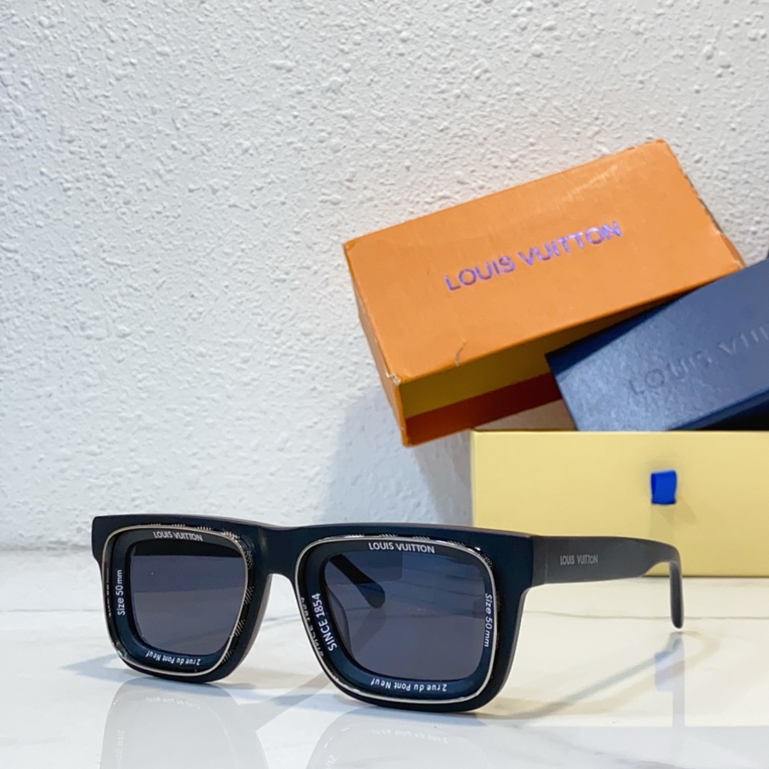 LOUIS VUITTONMODEL:Z2442U SIZE:50, photo 1