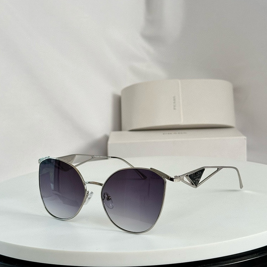 Prada P - Image 6