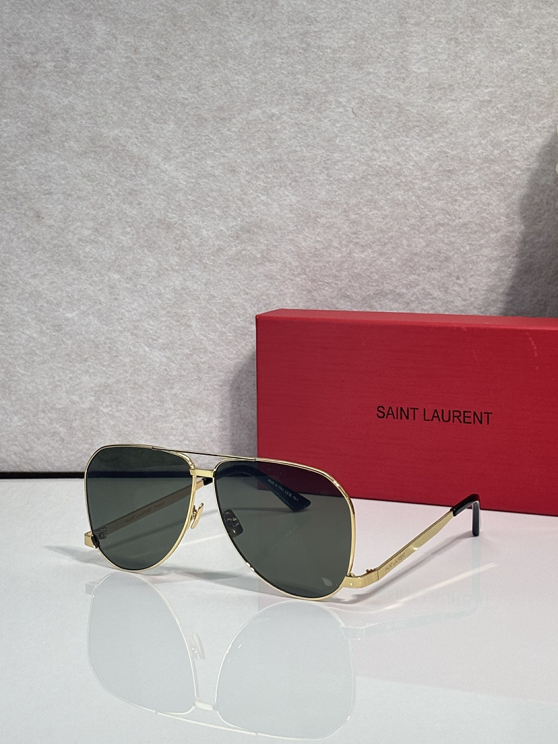 Other SAINT LAURENTMODEL:SL690SIZE:61, photo 1