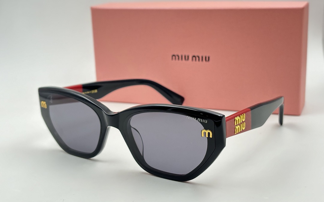 Miu Miu MU66ZS62 - Image 5