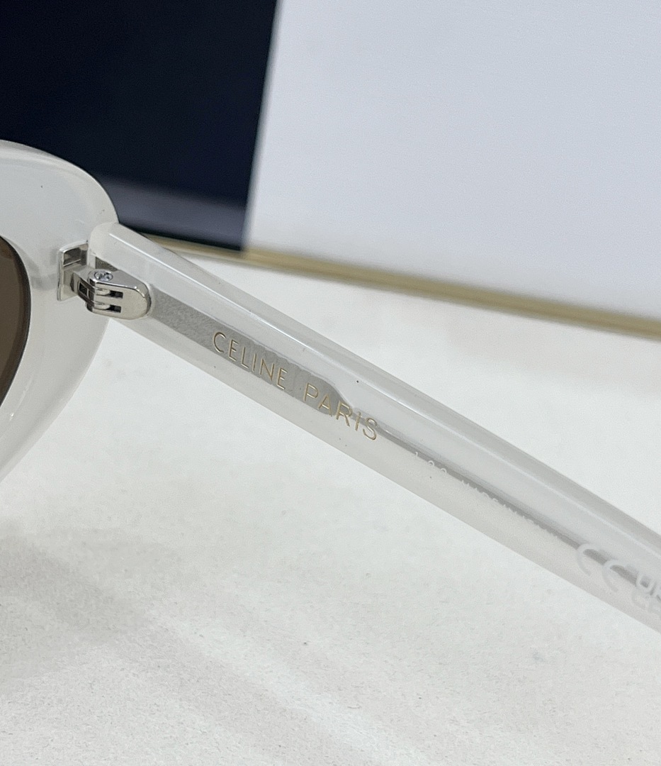 Other CELINEMODEL:CL40193U SIZE:53 - Image 3