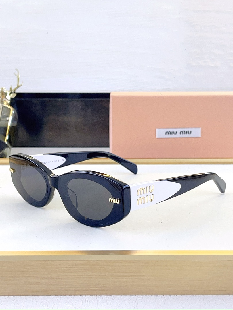 Miu Miu MOD:MU13KS : 62
