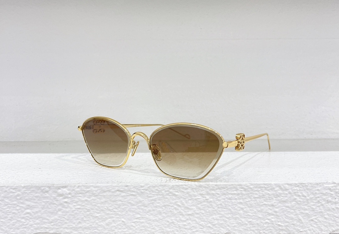 Other LOEWEMODEL:LW40115USIZE:57 18-140_456