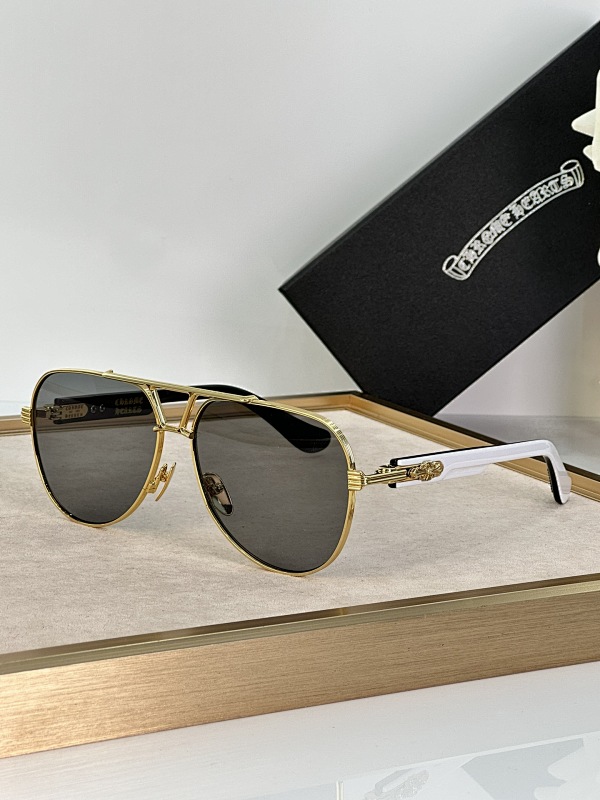 Chanel CHROME HEARTSsize 60 14 -140, photo 1
