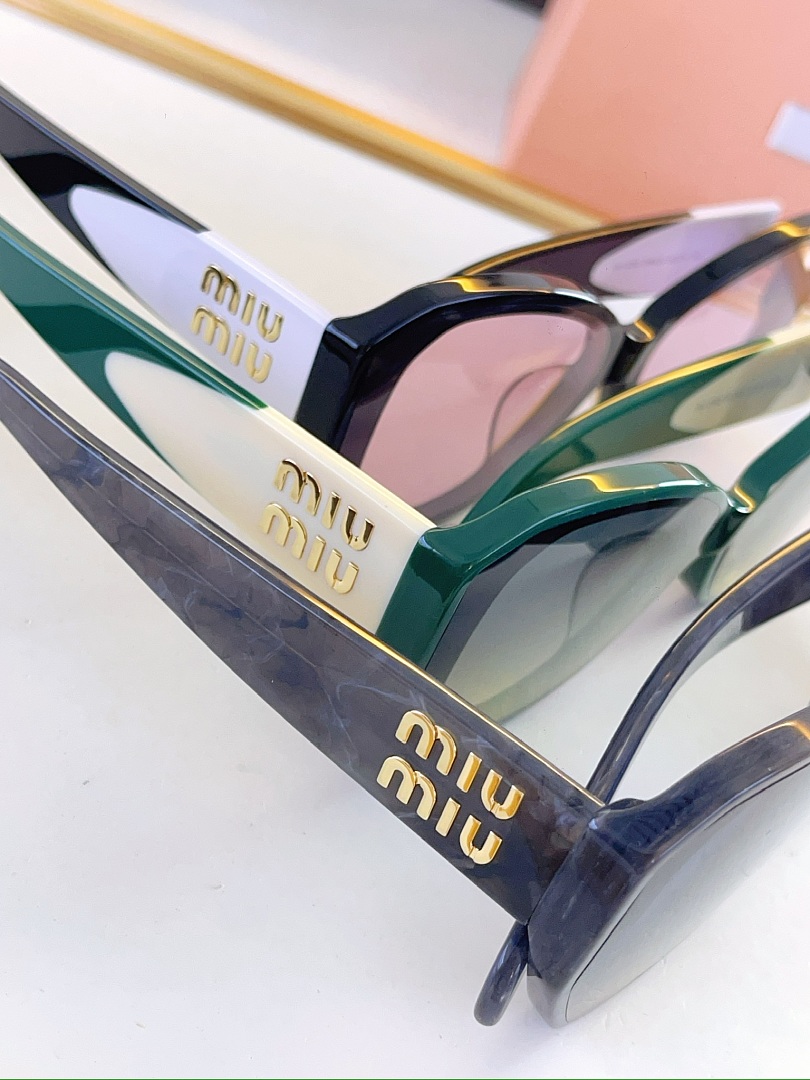 Miu Miu MOD MU12KS 62 - Image 4