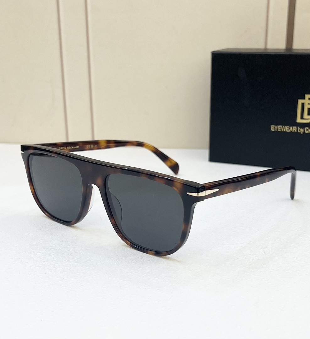 Other DAVID BECKHAMMODEL:DB71111SIZE:56 18-145_, photo 1