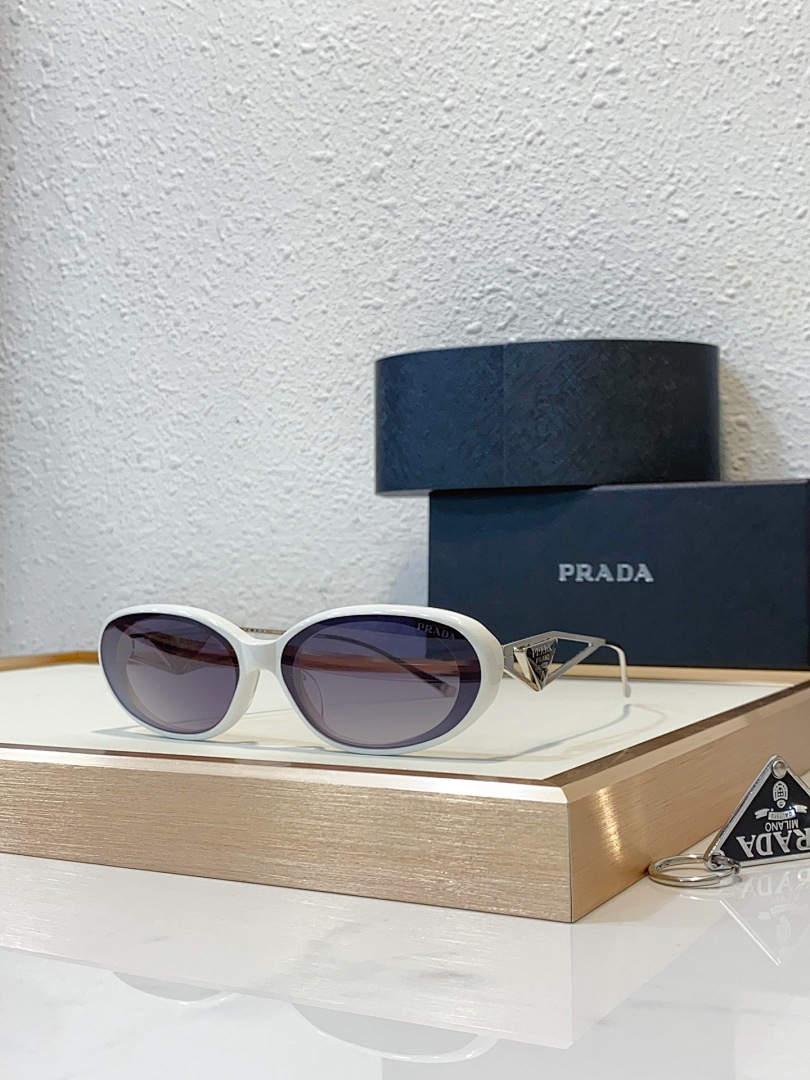 Prada VPR 62WSSIZE:52 - Image 6