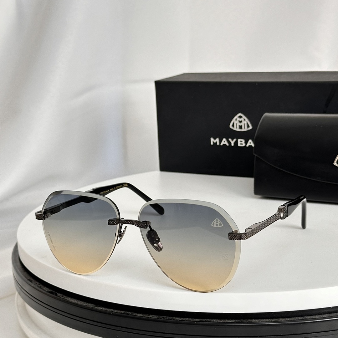 Chanel MAYBACHMODEL Z080SIZE:61, photo 1