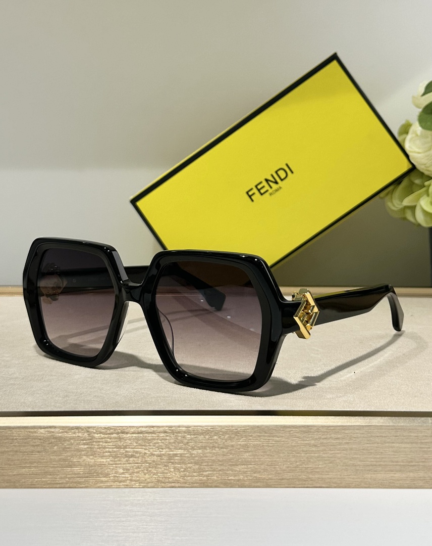 Fendi MODEL FF40139SIZE54, photo 1