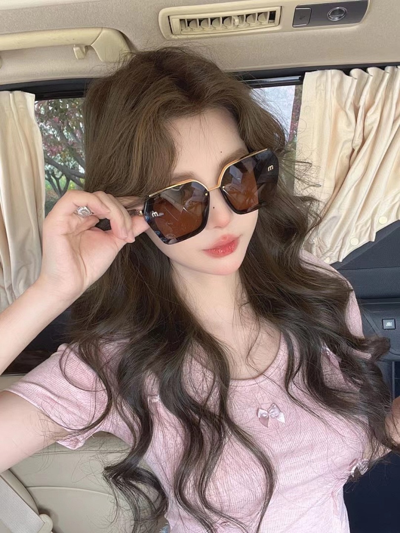 Miu Miu MIUMIUSMU10Z65