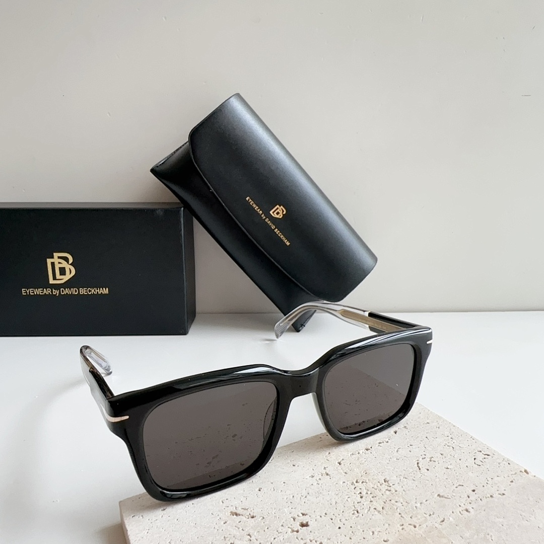 David BeckhaMMod:DB 7107Size:53-20-145_, photo 1