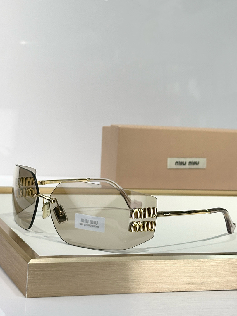 Miu Miu Oversized MIU MIMOD:SMU54YSsize:80 105 - Image 8