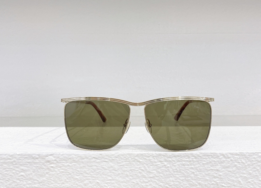 Other GUCCI MODELGG0821S SIZE62 - Image 5