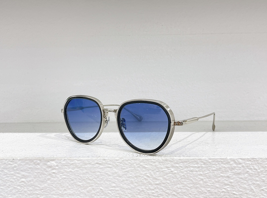 Other John DailaMODELJOHN DALIASCARLETT SIZE 52