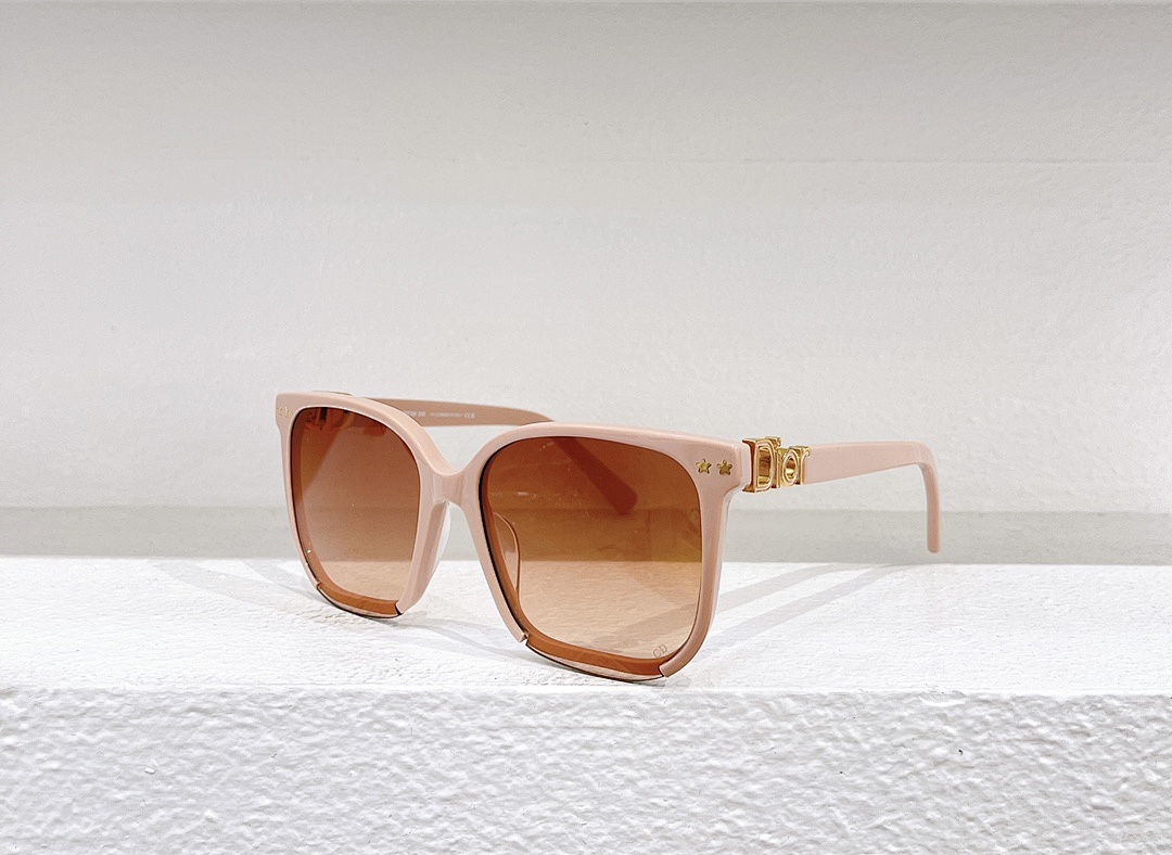 DIORMODEL:CD 274SSIZE:56, photo 1