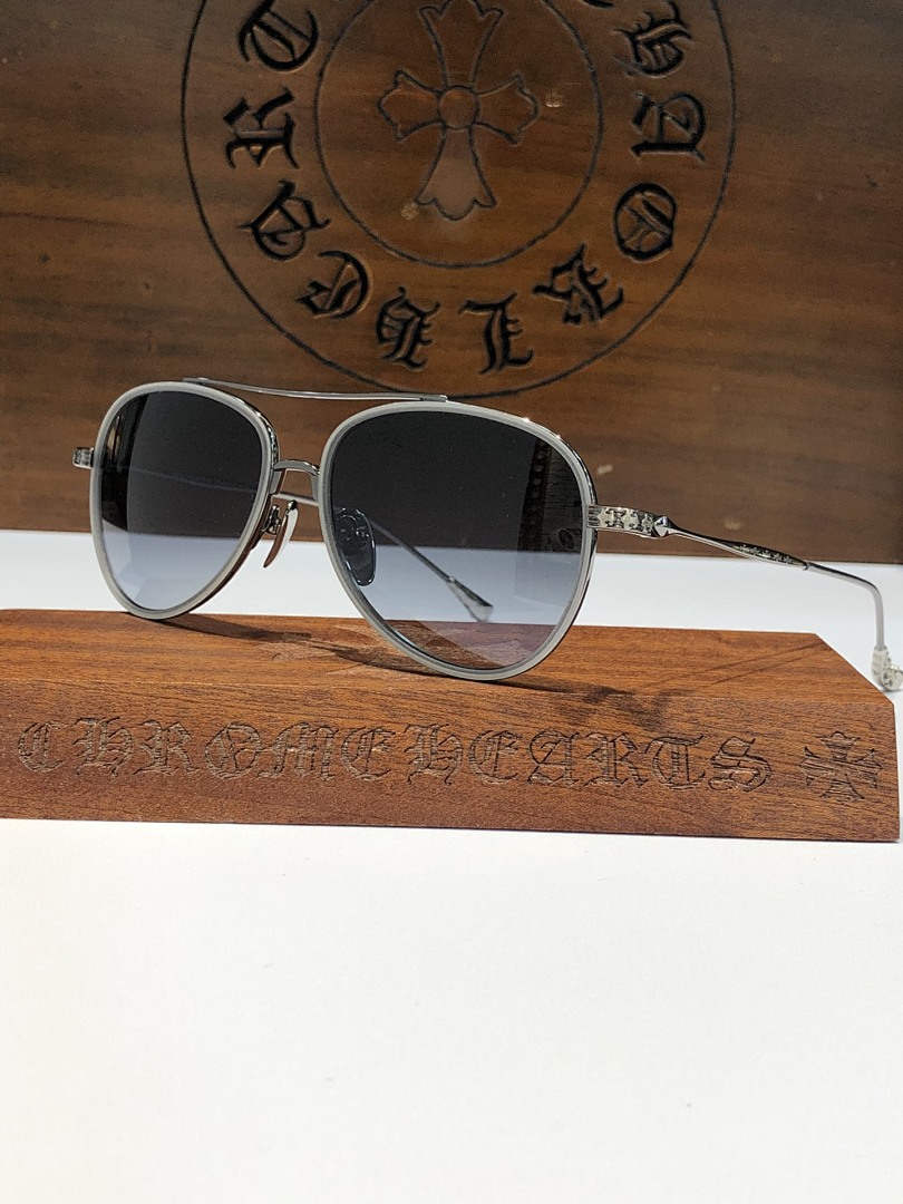Chanel CHROME HEARTS CH8118SIZE56, photo 1