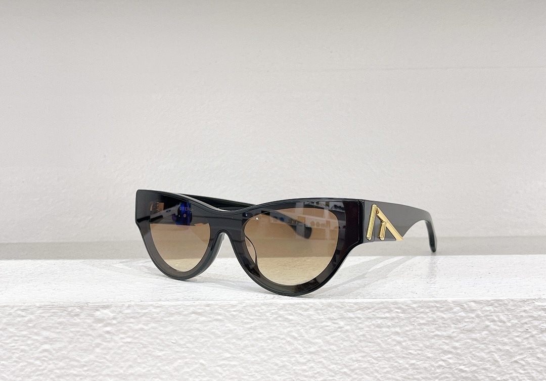 Fendi MODEL FE40135ISIZE137 140, photo 1
