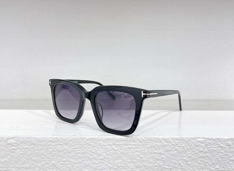 TOM FORDMODEL:TF970-K SIZE:52, photo 1
