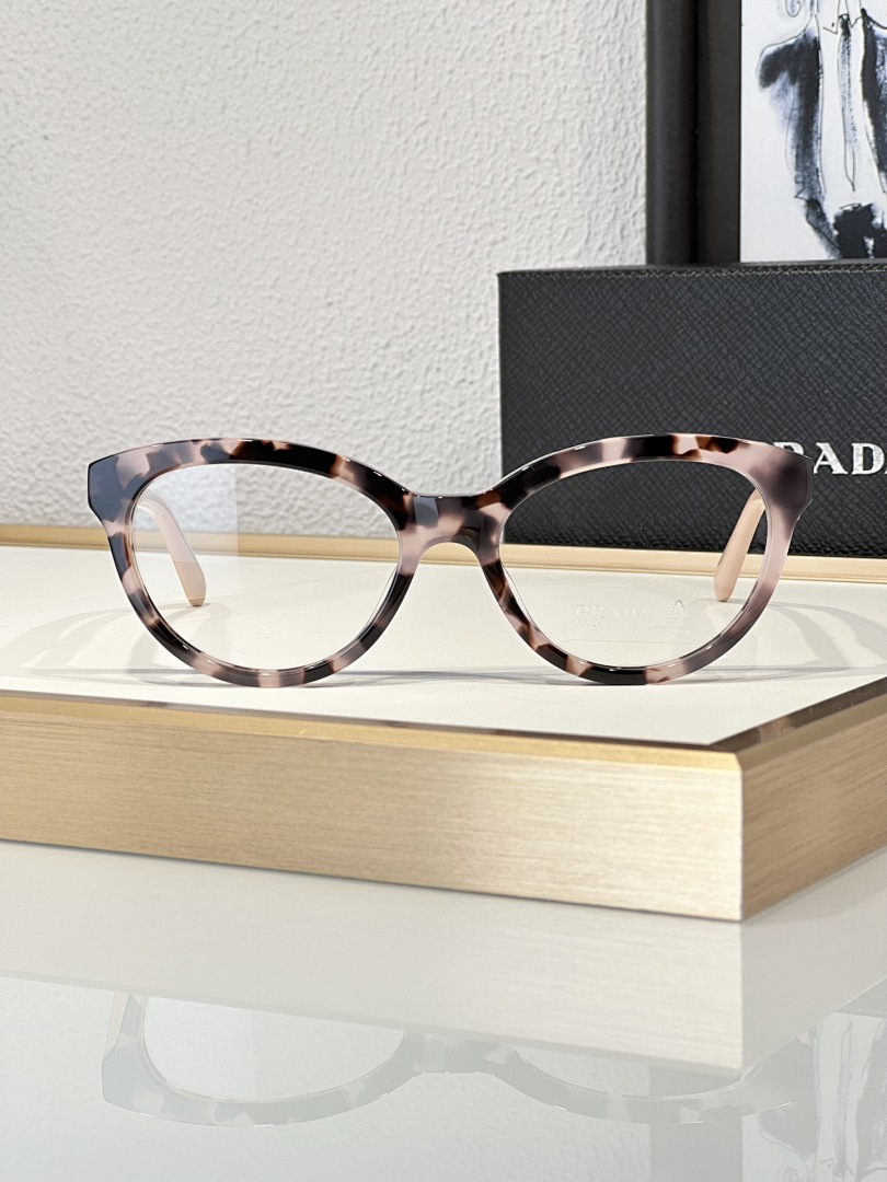 Prada Mod:VPR 11RSize:50