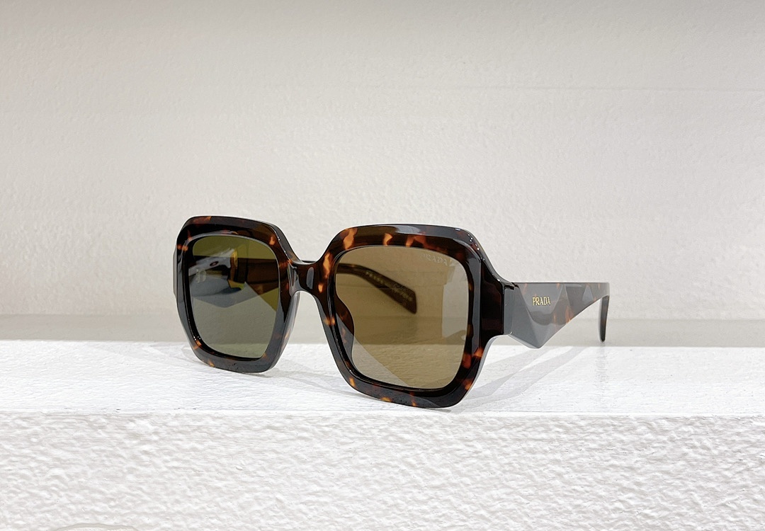 Prada MODEL:SPR 28ZSSIZE:52