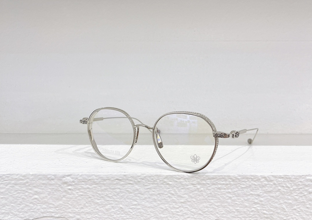 Chanel Chanel CHROME HEARTSMODEL:VAGASOREASSSIZE:53, photo 1