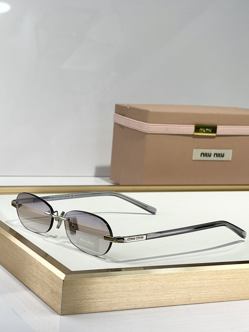 Miu Miu Mod: - Image 7