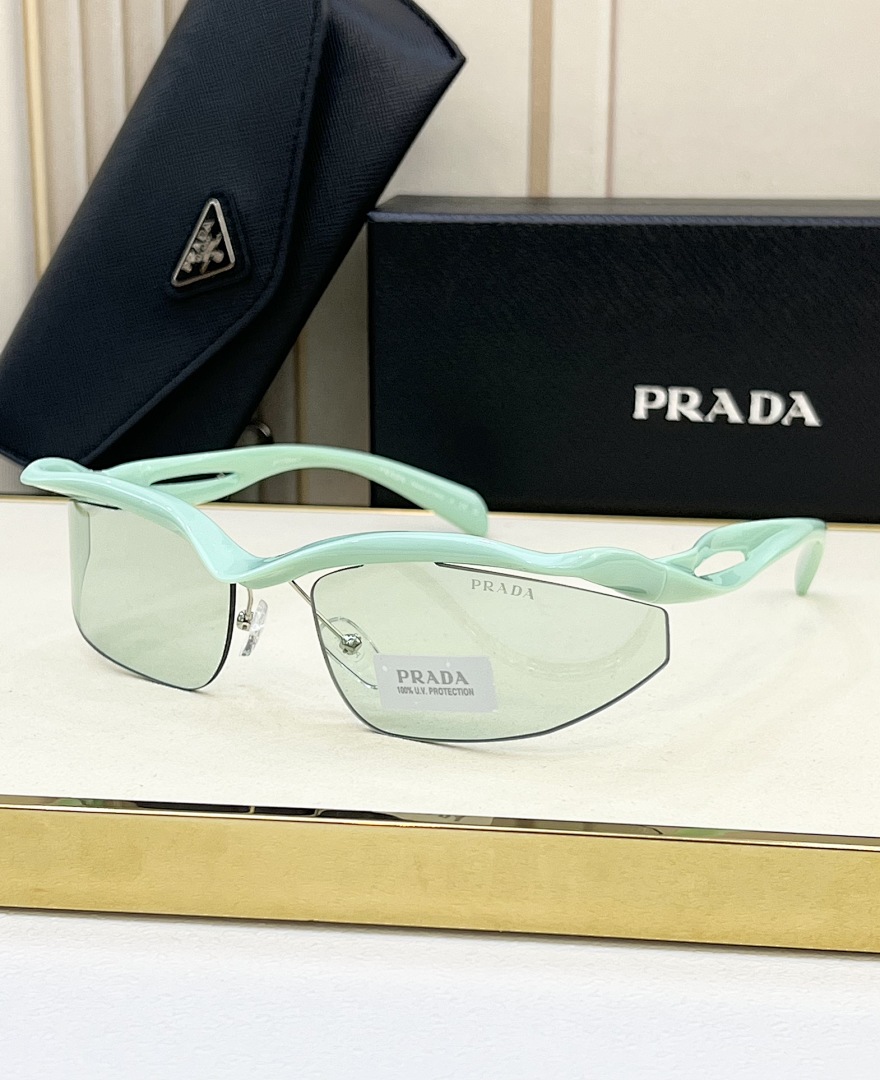 Prada MODEL:SPRA25SIZE:47