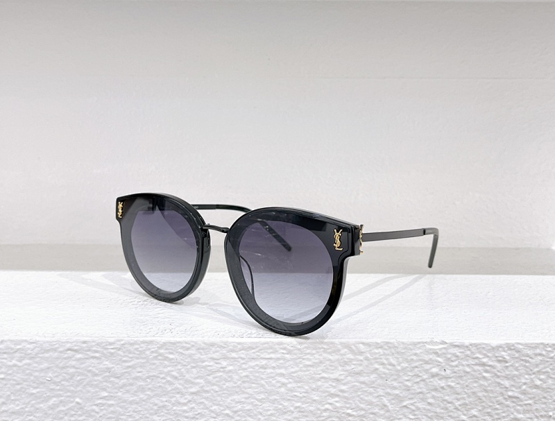 SAINT LAURENTMODEL:SL317SIZE:64 15-145_228, photo 1