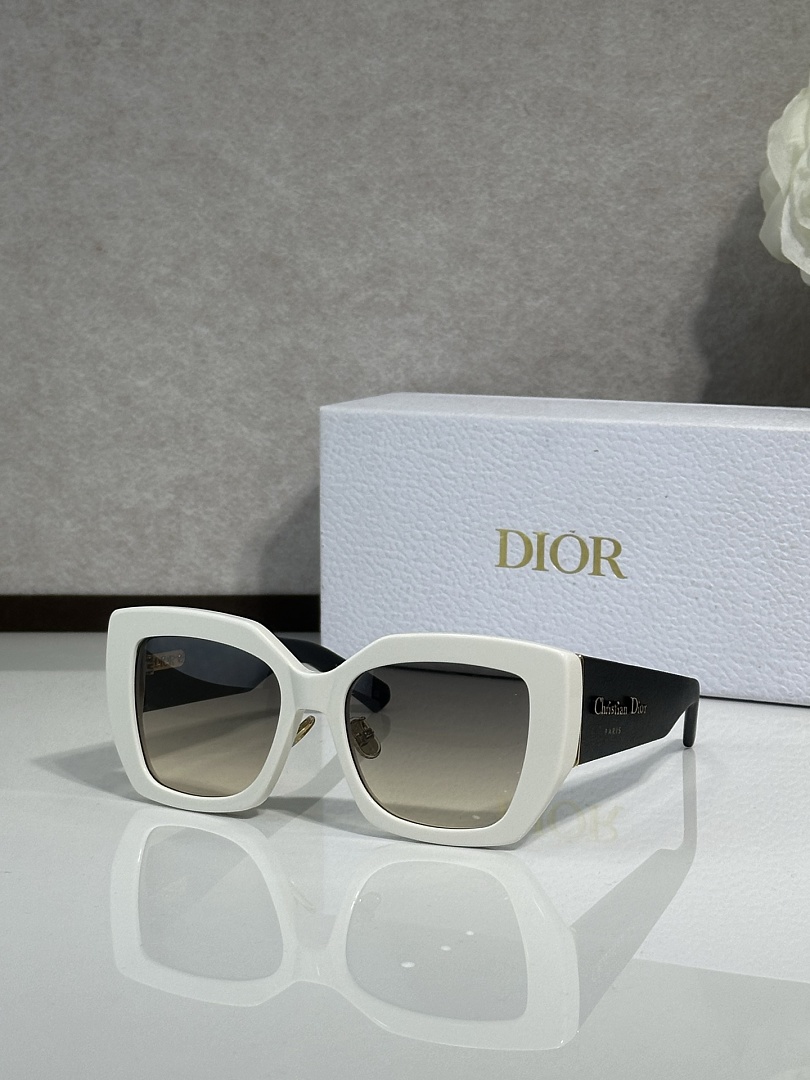 Other DIORMOD:DiorOmbre S2FSize:53 19 - Image 5