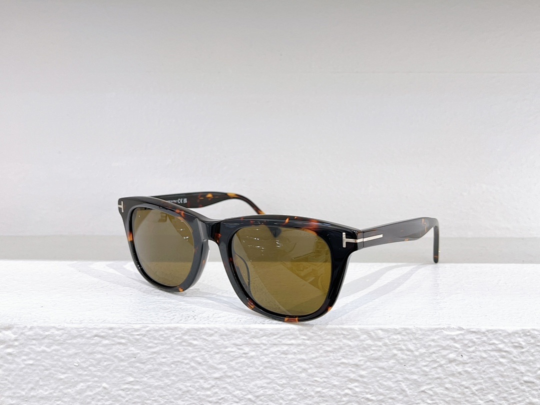 Other TOM FORDMODEL:TF1076SIZE:54