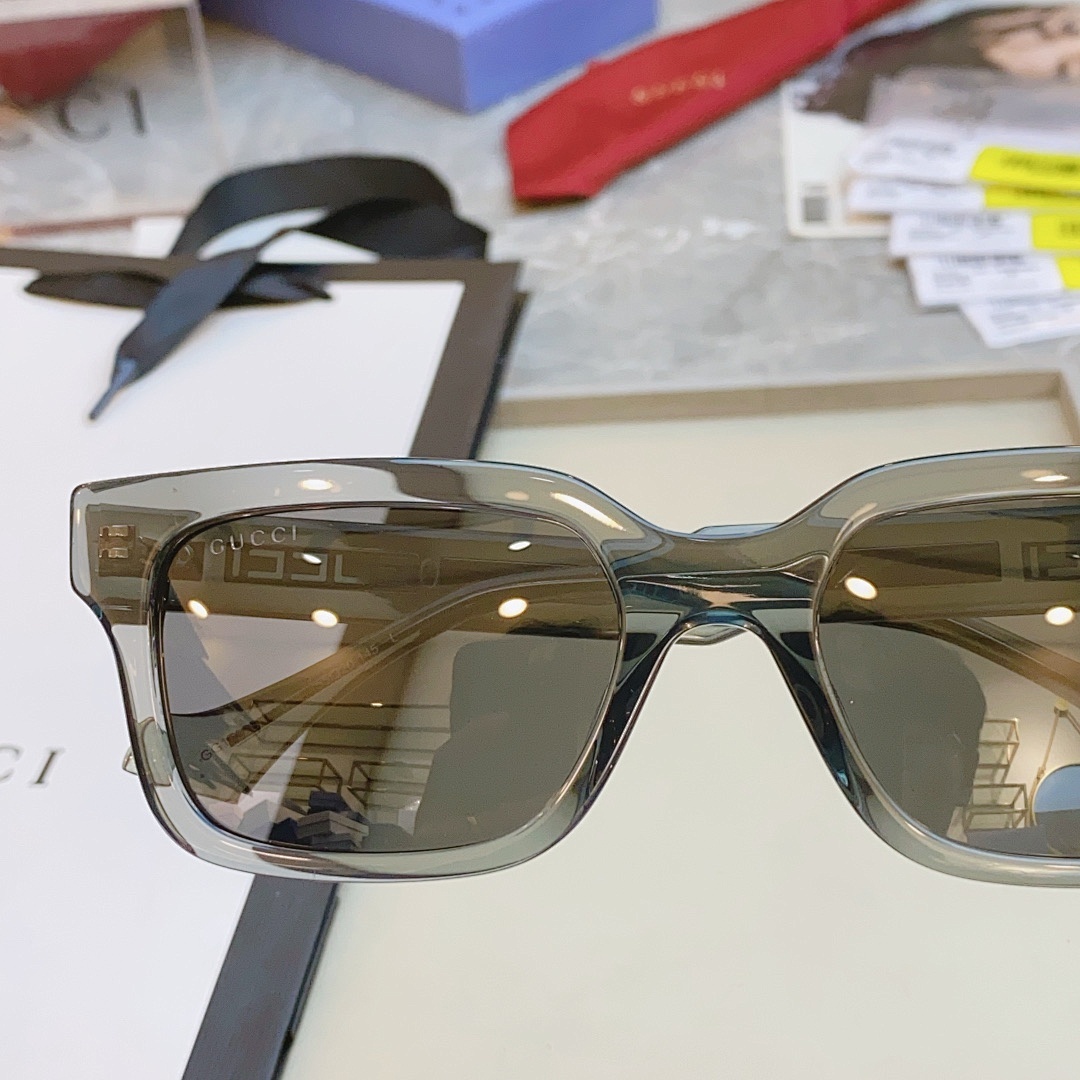 Other GUCCIMODEL:GG1732SK,SIZE55 - Image 5