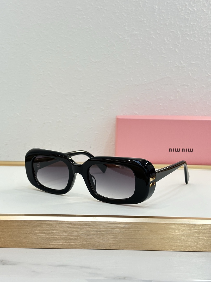 Miu Miu MIU M MODELMU B13S SIZE:52
