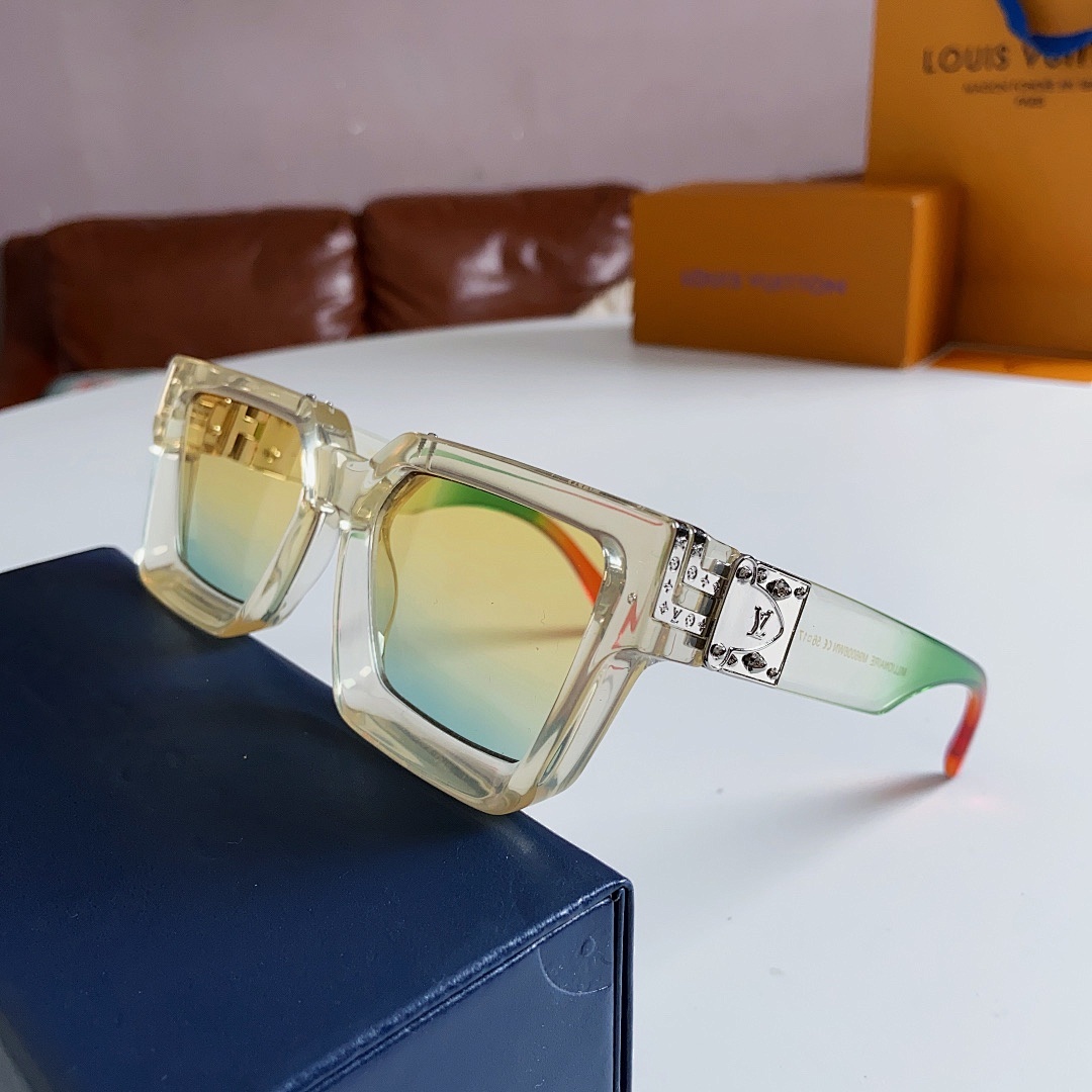 Other LOUIS VUITTONMODEL:M96006WNSIZE:56 17_ - Image 3