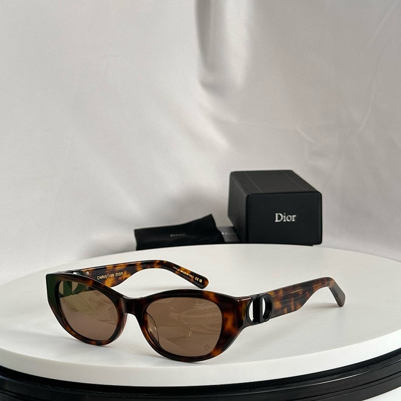Other Dior30Montaigne