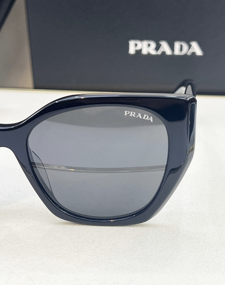 Prada MODEL:SPR 19ZSIZE:55 - Image 5