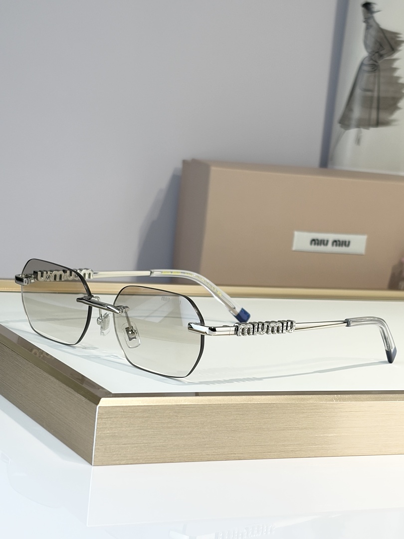 Miu Miu MIUMIUMOD:MU947SSize:57, photo 1