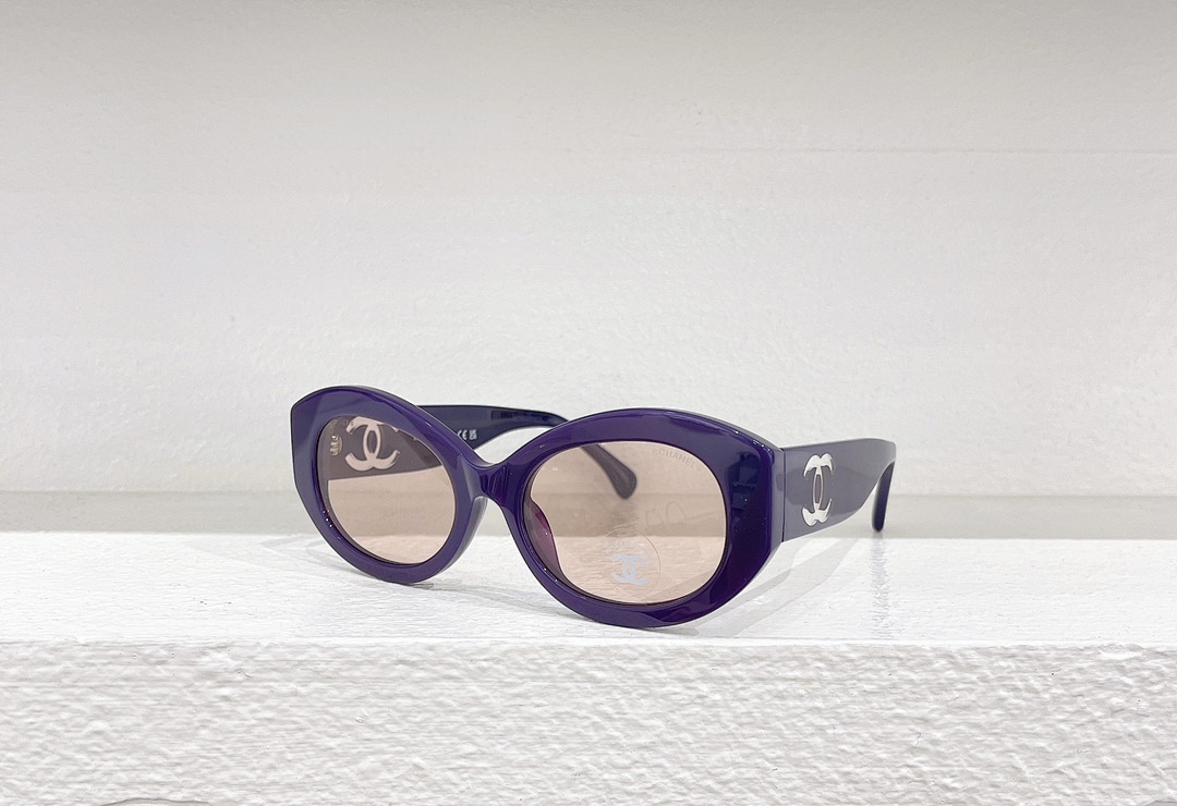 Chanel MODEL:5528 SIZE:53, photo 1