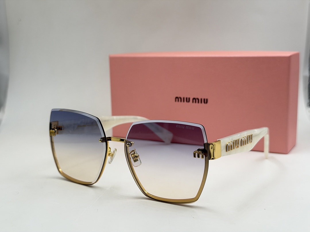 Miu Miu MU69ZS62 - Image 4