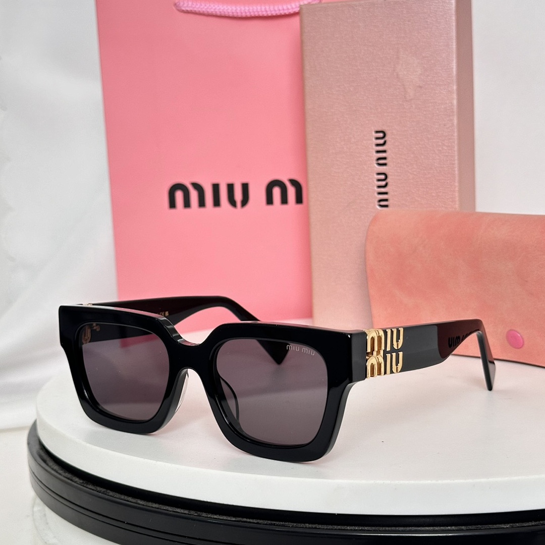 Miu Miu MODELSM 117ysSIZE:57 - Image 5