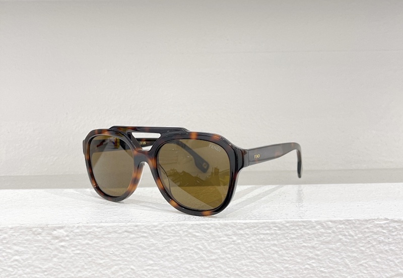 Fendi MODEL FE40076USIZE 56, photo 1