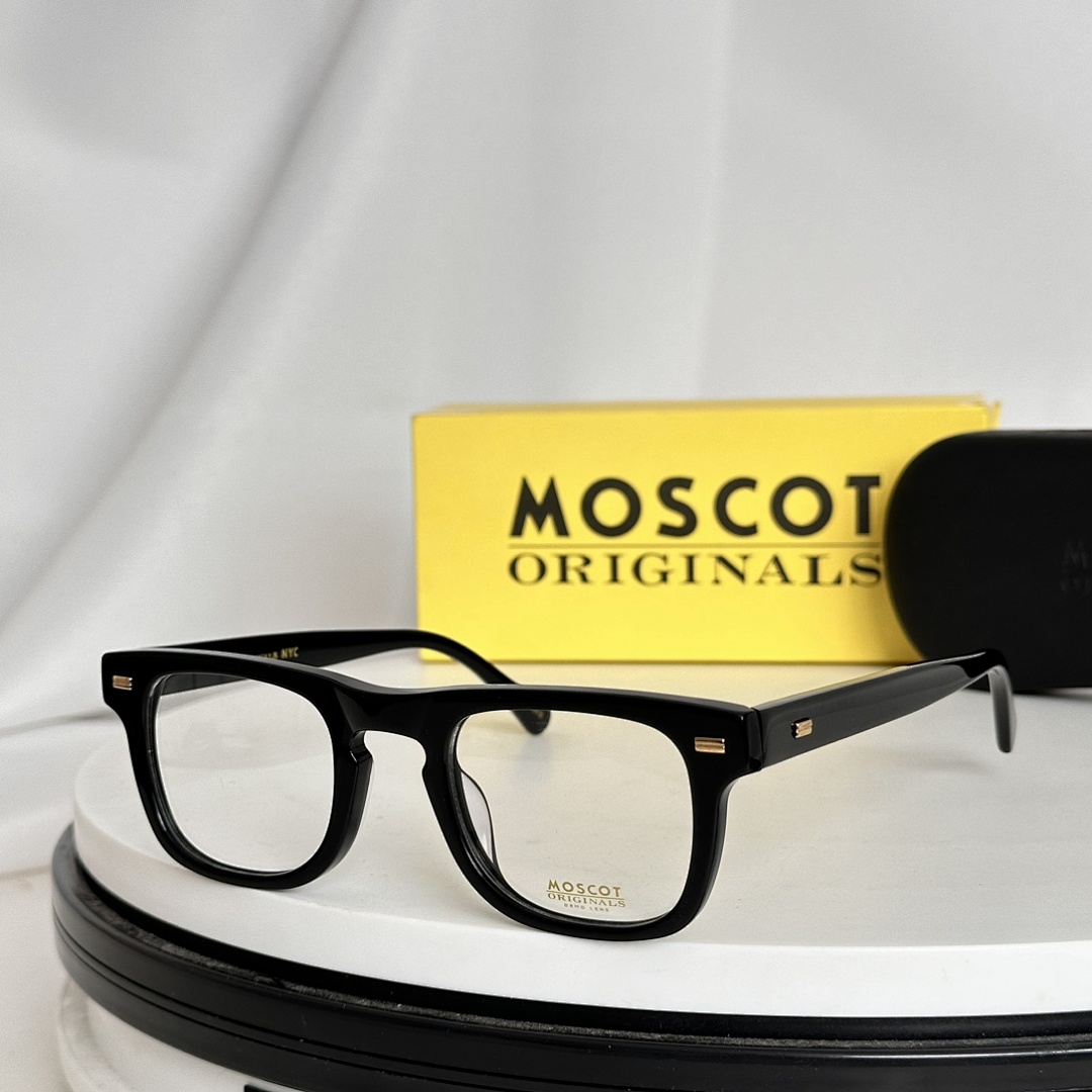 MOSCOTMODELKAVELLSIZE48, photo 1
